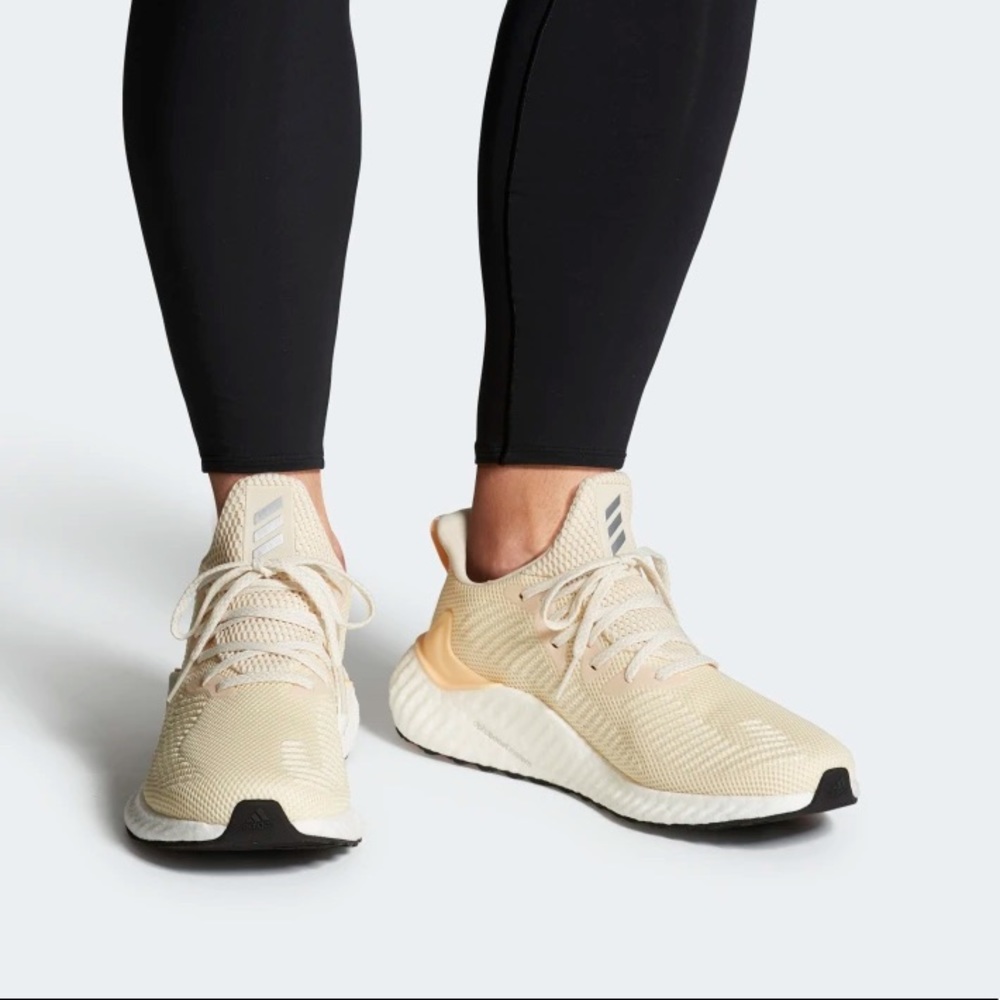 Adidas Alphaboost Off White Men’s Sneaker - Picture 2 of 8